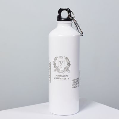 Water bottle with a picture of university building